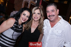  Meche Morales, Gaby Godínez y Jorge Portillo.