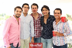 Amigos de Eduardo.