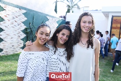  Ana Isa, Camila y Mariana.