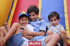   Juan Pablo, Carlos y Guillermo.