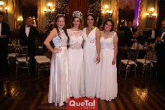  Daniela Michel, Marcela Aguirre, Arantza Torres Fonte y María José Cerrillo.
