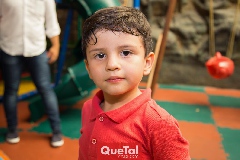 Damián.