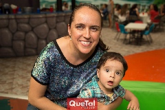 Alejandra Romo y Alex.