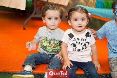 Alejandro y Lucía.