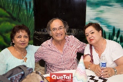 Carmen Dávalos, Rodolfo Delgado e Imelda Delgado  .