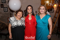 Yolanda López, Mahelet Arredondo y Ros.