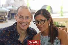  Alejandro y  Vale Nogués.