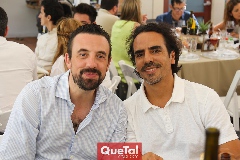  Alfredo Campos y Jorge Espinoza.