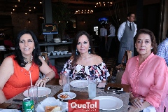 July Mahbub, Elsa Tamez e Irene Rangel.