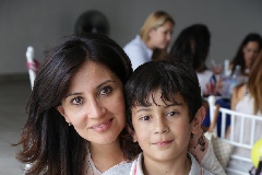  Miguel y Emi.
