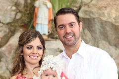 Roxana Ortiz, Andrea y Harold Dent.