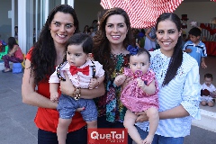  Patricia Cabrera, Mónica Cabrera, Sofía Medina, Enrique y Ana Sofía.