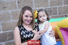  Lizeth y Paulina Romo.