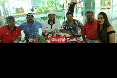  En la comida.