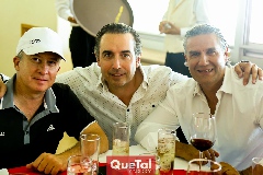  Jorge, Alejandro y Juan Manuel.