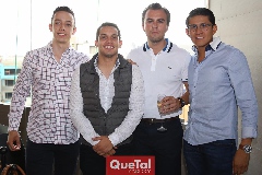 Brandon Rivera, Javier, David Flores y Víctor Carreón.