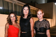  Malena Hernández, Marus Hernández y Magdalena Foyo.