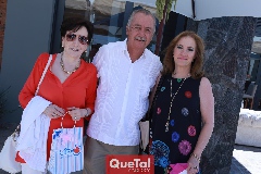  Lucía Dibildox, Carlos Dibildox y Sofía Gómez.