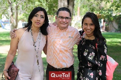 Ale Marroquín, Omar y Ximena Montes.