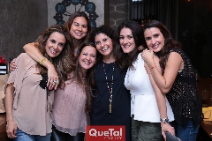  Daniela Díaz de León, Ale Leos, Ale Zumalacarregui, Roxana Gómez, Mercy Lafuente y Lourdes Lafuente.