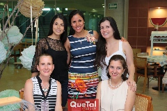  Lucía Gonzalez, Saide Chevaile, Adriana Salguero, Sofía y  Lucía Gómez.