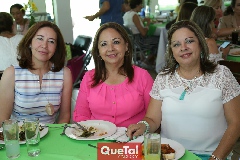  Rebeca Bustillos, Rosy Martínez y Silvia Esparza.