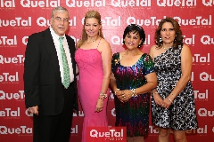 Juan Antonio Zapata, María Teresa Aguiñaga, Mariana Gómez y Rosa Ileana .