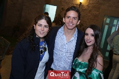 Daniela Castillo, Pato Rueda y Elena Pérez.