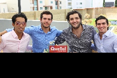 Raymundo Hernández, Carlos Esparza, Enrique Zamanillo y Daniel Hernández.