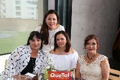 Gaby Casillas, Ivette Tirado, Beatriz Mena y Soledad Vega.