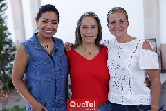  Jessica Torres, Michelle Zarur y Aurora Irigoyen.