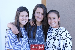  Isa, Mare y Pau.