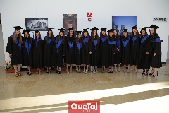  Las graduadas de Prepa del Colegio del Bosque.