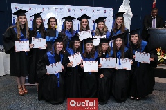  Graduadas del Colegio del Bosque.