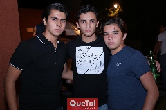 Juma Suárez, Alejandro Canseco y Gon Alcalde.