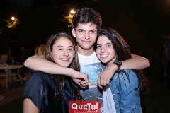 Alexia Revuelta, Alejandro Urías y Pili Aguilar.