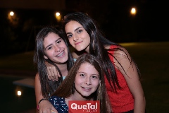  Ven, Ana Ceci y Mariana.