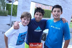  Hugo, Pato y Omar.
