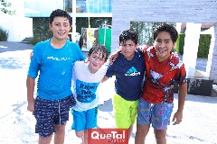  Omar, Hugo, Pato y Rogelio.