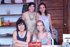 Alicia Cabello, Amparo Rosillo, Cristina López y Elena Gaviño.