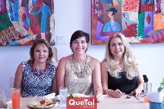 Teté Castro, Alicia Cabello y Vianey Lara.
