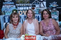Esther Darbel, Patsy Harris y Susana Gaviño.