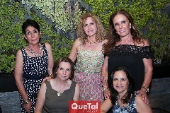 Lupita de Torres, Velia Hervert, Sofía Sánchez, Olga Zúñiga y Charo de Ortuño.