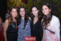 Ana Alvarado, Adriana Cázares, Genoveva Flores y Mariana Ortuño.