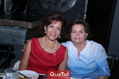 Ofelia Díaz Infante y Linda Goldaracena.