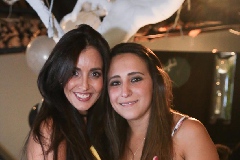  Ely Kury y Cristy.