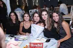  Camila Liñán, Mayra Díaz de León, Marcela Briones, Laura Chávez y Karen Leiva.