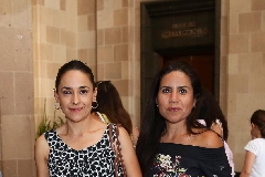 Alma Navarro, Andrés y Mónica Ríos .