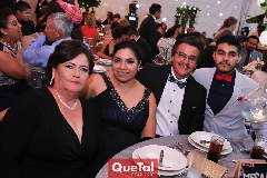  Laura Jaso, Paula Ortiz, Hugo Loredo y Hugo Loredo.