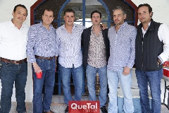 Adrián Rodríguez, Ricardo Garza, Rolando Muñoz, Ángel Calvillo, Alejandro García y Jaime Valle.